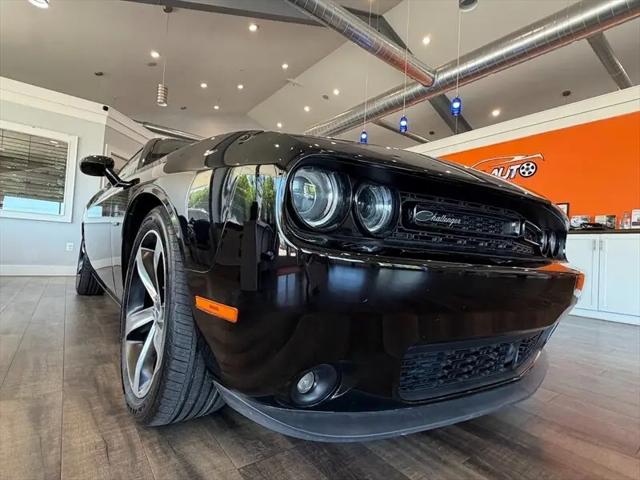 2016 Dodge Challenger R/T Plus Shaker