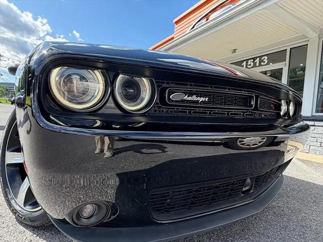 2016 Dodge Challenger R/T Plus Shaker
