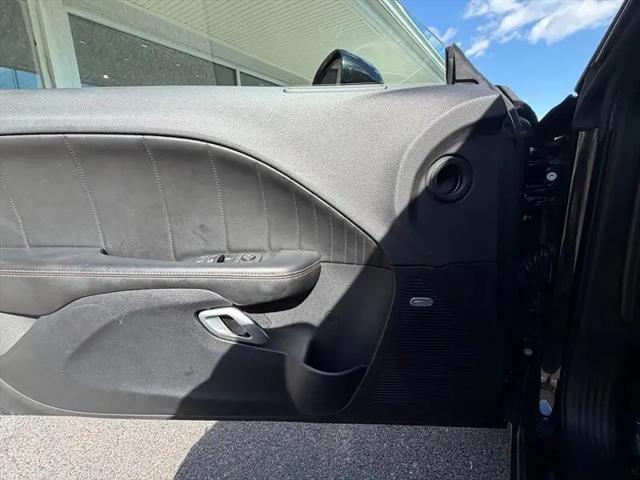2016 Dodge Challenger R/T Plus Shaker