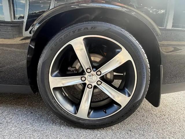 2016 Dodge Challenger R/T Plus Shaker