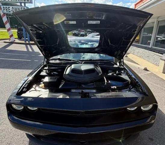 2016 Dodge Challenger R/T Plus Shaker