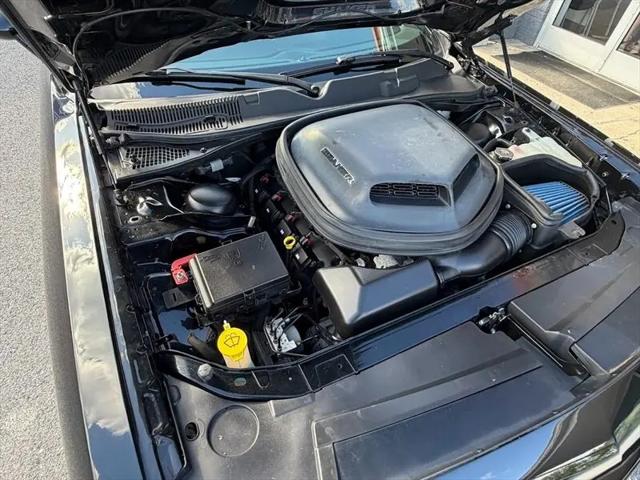2016 Dodge Challenger R/T Plus Shaker