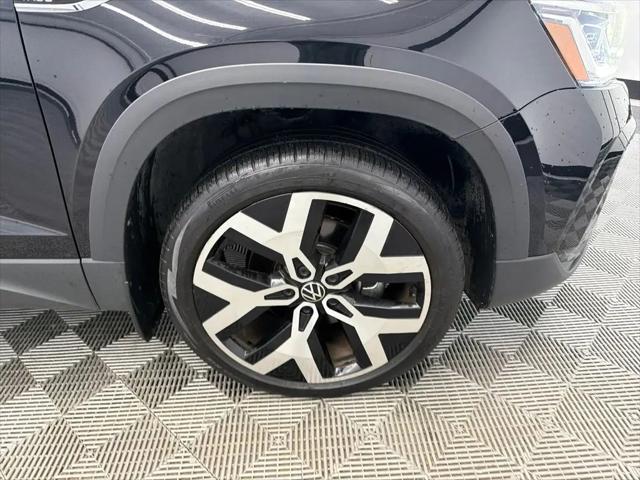 2023 Volkswagen Taos 1.5T SEL