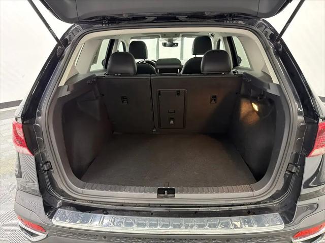 2023 Volkswagen Taos 1.5T SEL