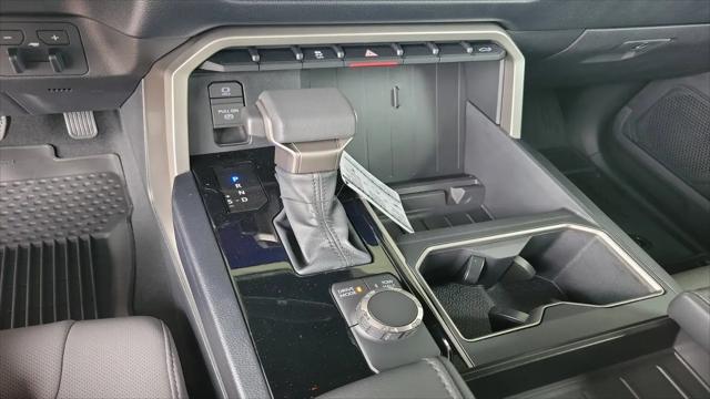 2026 Toyota Tundra SR5 CrewMax 5.5' Bed
