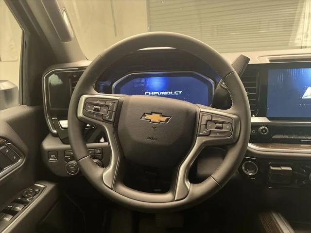 2026 Chevrolet Silverado 3500HD Crew Cab, Long Bed, LT Dual Rear Wheel, RWD
