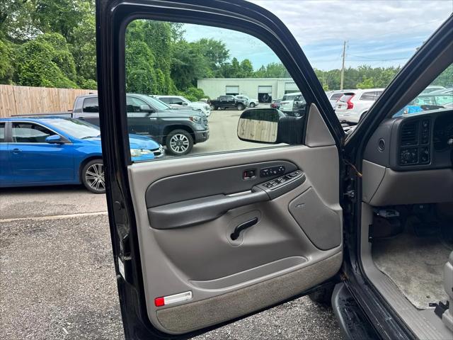 2003 Chevrolet Suburban LT
