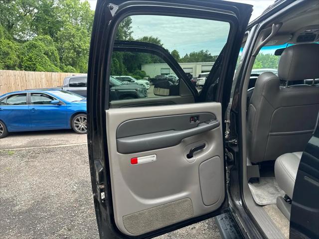 2003 Chevrolet Suburban LT