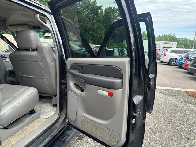 2003 Chevrolet Suburban LT