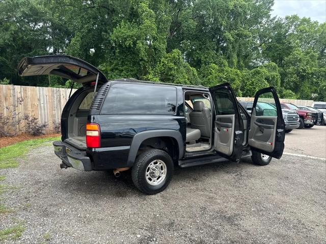 2003 Chevrolet Suburban LT