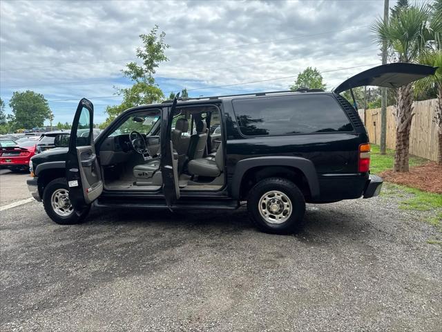 2003 Chevrolet Suburban LT