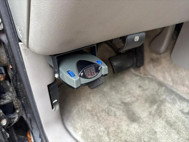 2003 Chevrolet Suburban LT