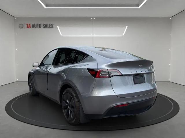 2024 Tesla Model Y Long Range Dual Motor All-Wheel Drive