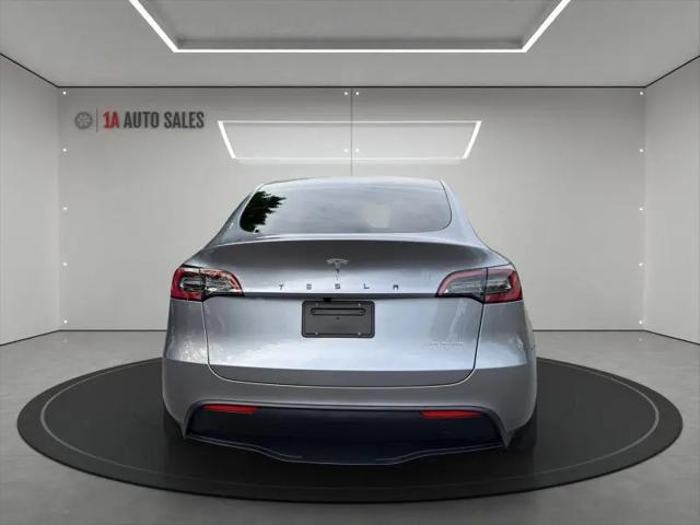 2024 Tesla Model Y Long Range Dual Motor All-Wheel Drive