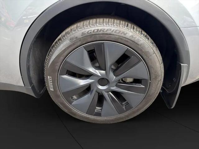 2024 Tesla Model Y Long Range Dual Motor All-Wheel Drive