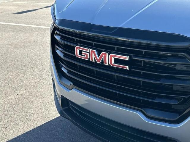 2024 GMC Terrain FWD SLT