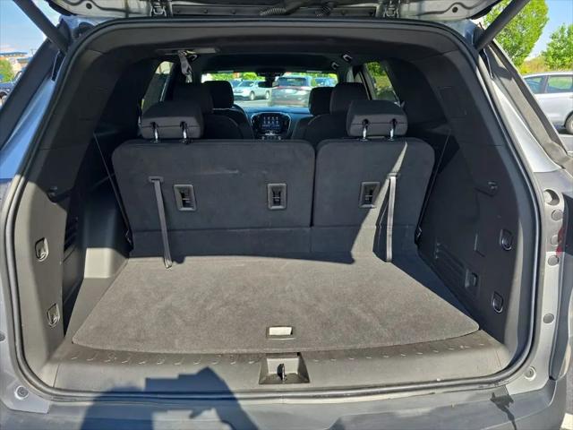 2023 Chevrolet Traverse FWD LT Cloth