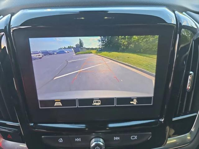 2023 Chevrolet Traverse FWD LT Cloth