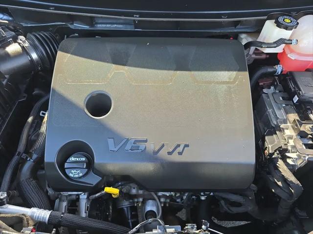 2023 Chevrolet Traverse FWD LT Cloth