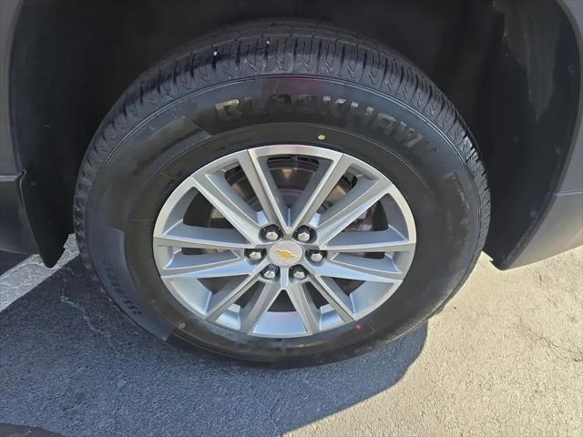 2023 Chevrolet Traverse FWD LT Cloth
