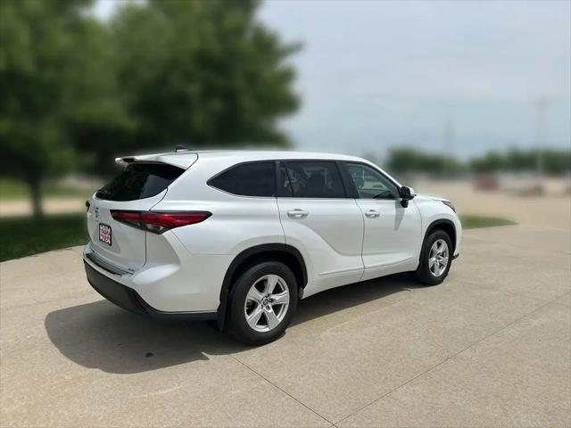 2023 Toyota Highlander L