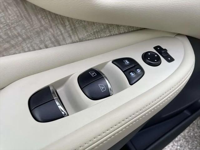2024 Nissan Murano SL FWD