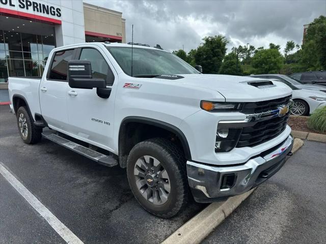 2024 Chevrolet Silverado 2500HD 4WD Crew Cab Standard Bed LT
