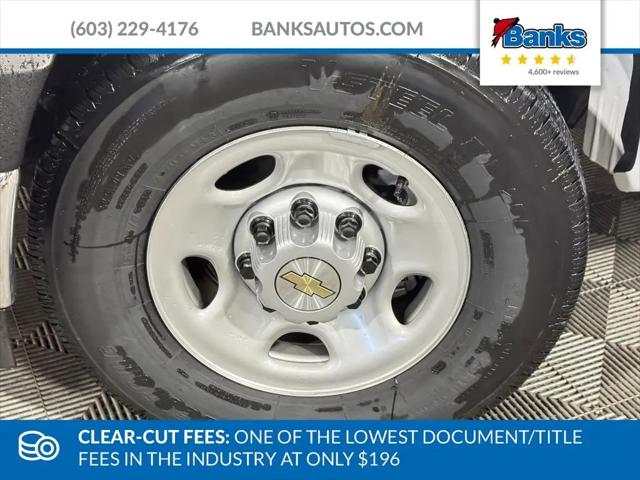 2026 Chevrolet Express Cargo Van 2500 Regular Wheelbase, WT, RWD
