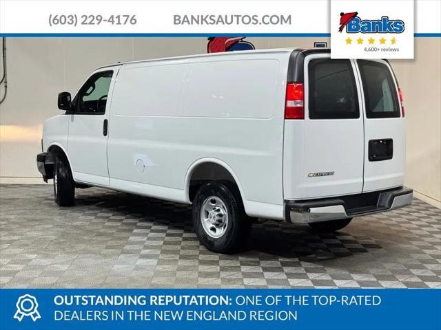 2026 Chevrolet Express Cargo Van 2500 Regular Wheelbase, WT, RWD