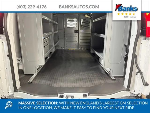 2026 Chevrolet Express Cargo Van 2500 Regular Wheelbase, WT, RWD