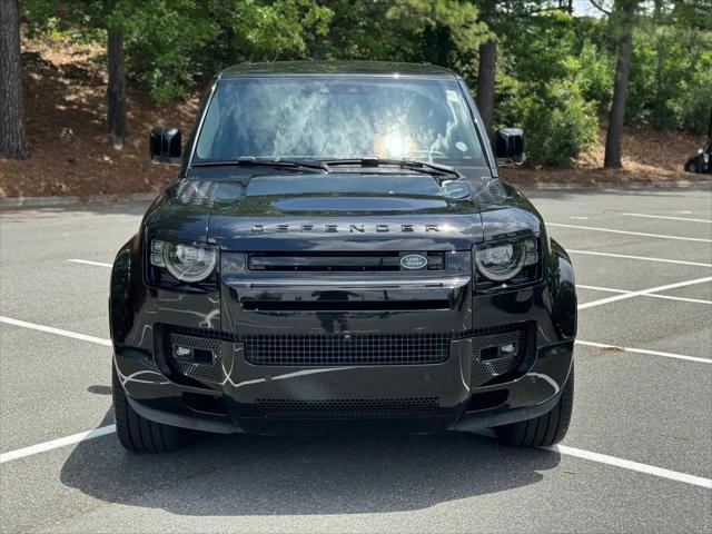 2025 Land Rover Defender 130 P500 V8
