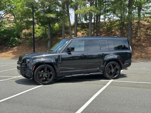 2025 Land Rover Defender 130 P500 V8