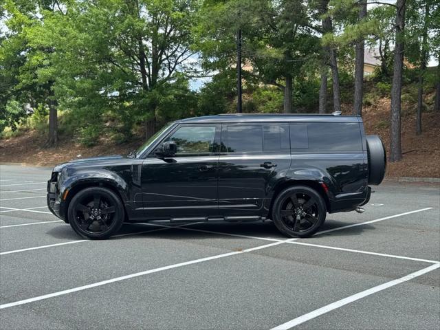2025 Land Rover Defender 130 P500 V8