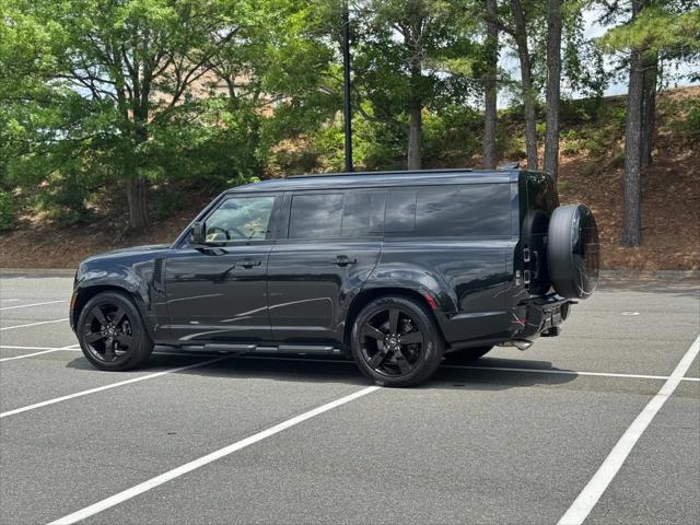 2025 Land Rover Defender 130 P500 V8