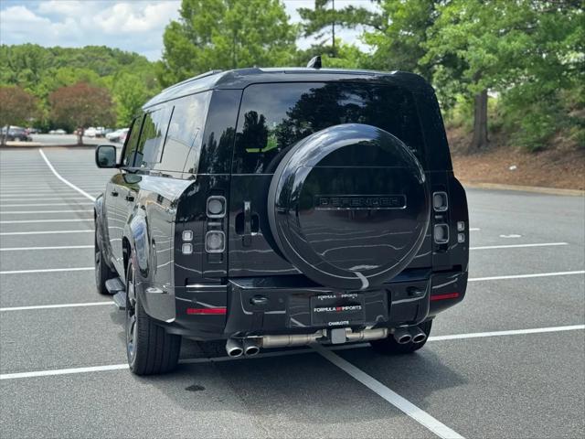 2025 Land Rover Defender 130 P500 V8