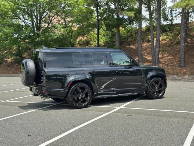 2025 Land Rover Defender 130 P500 V8