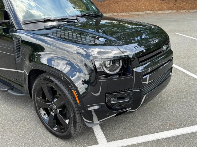 2025 Land Rover Defender 130 P500 V8