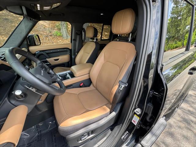 2025 Land Rover Defender 130 P500 V8
