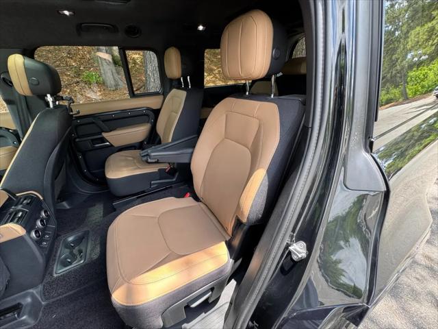 2025 Land Rover Defender 130 P500 V8