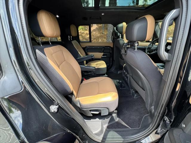 2025 Land Rover Defender 130 P500 V8