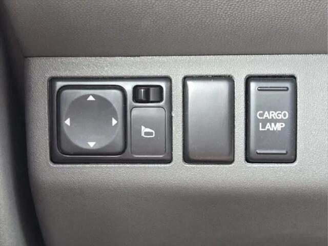 2021 Nissan Frontier Crew Cab SV 4x2