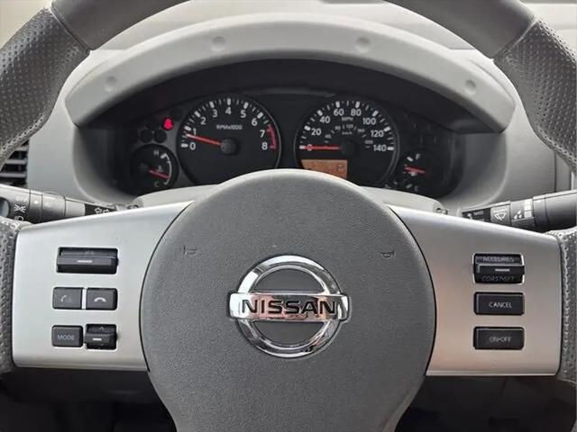 2021 Nissan Frontier Crew Cab SV 4x2