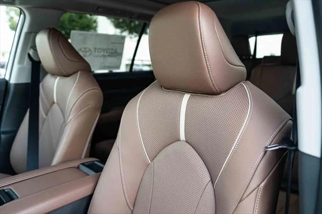2026 Toyota Grand Highlander Platinum