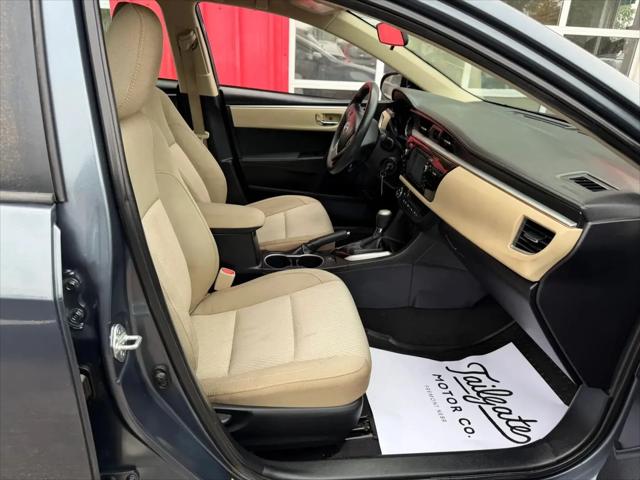 2016 Toyota Corolla LE