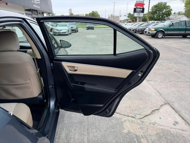 2016 Toyota Corolla LE