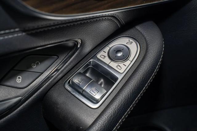 2022 Mercedes-Benz C-CLASS C 300 Coupe