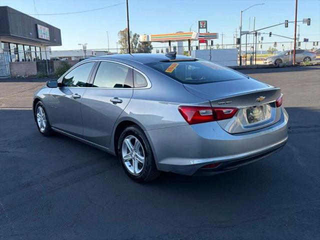 2023 Chevrolet Malibu FWD 1FL