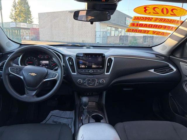 2023 Chevrolet Malibu FWD 1FL