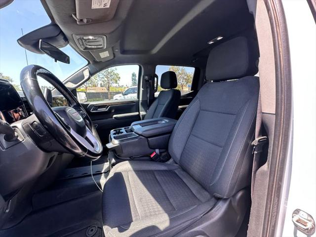 2023 GMC Sierra 1500 4WD Crew Cab Standard Box SLE