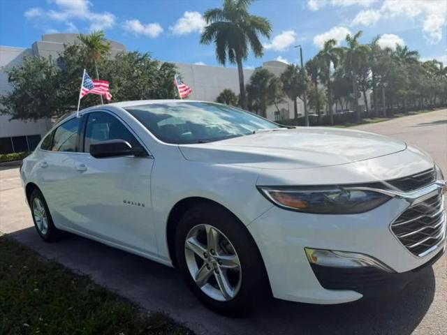 2023 Chevrolet Malibu FWD 1FL